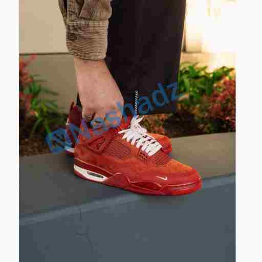 NIKE AIR JORDAN -4 BIKE