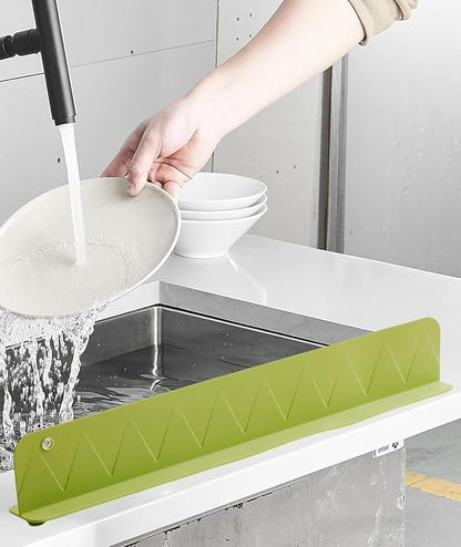 2 PCS ECOMNEST'S STAY-DRY FAUCET MAT